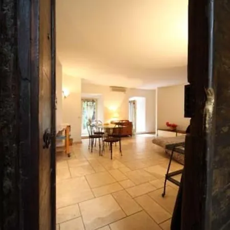 Portico روما
